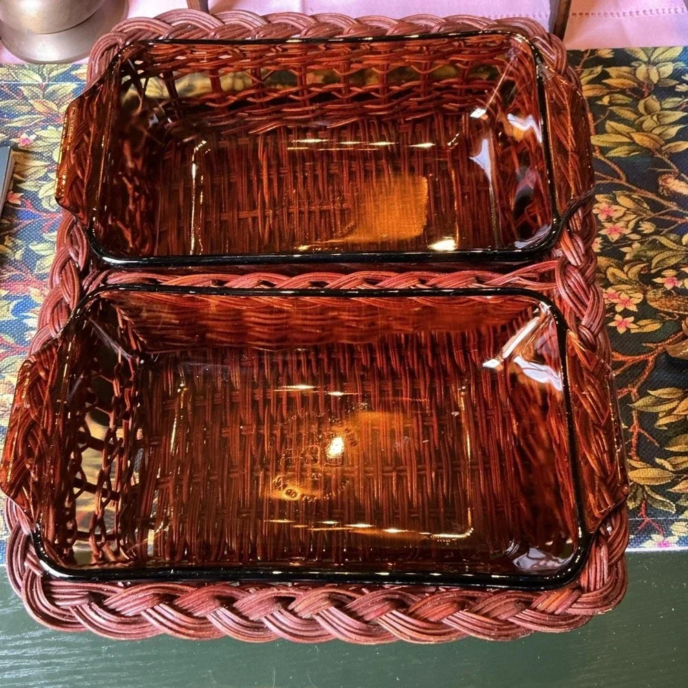 Double Anchor Hocking #441 Amber‎ Cassarole Dishes w/ wicker carrier.